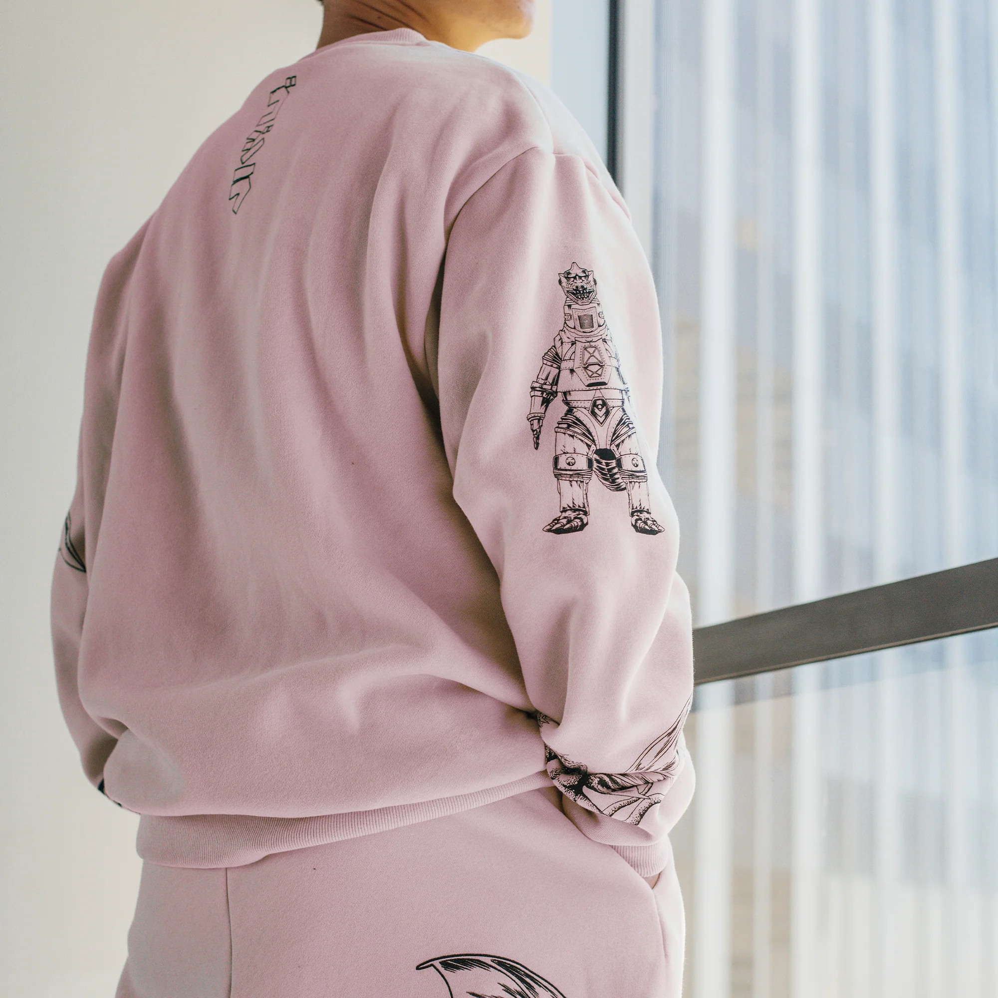 Godzilla Kaiju Print Sweatshirt - Light Pink - Image 4